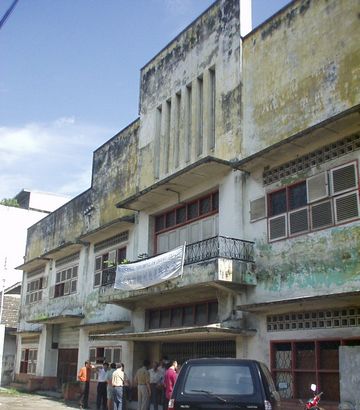 Through a building darkly Through a building darkly